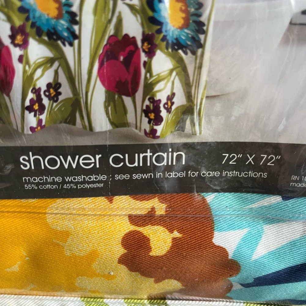 NEW IN PACKAGE FLOWER SHOWER CURTAIN - Picture 3 of 3